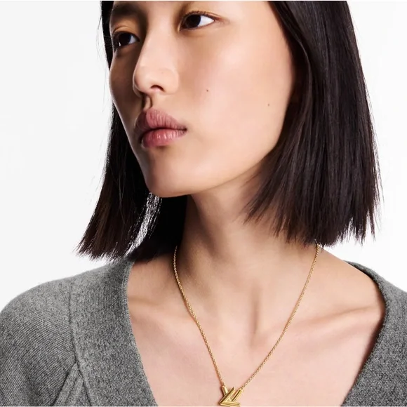 Louis Vuitton GO-14 Necklace - Picture 4 of 9